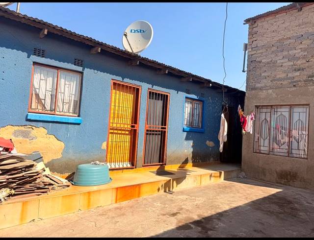 13 BEDROOM HOUSE FOR SALE IN PHOMOLONG